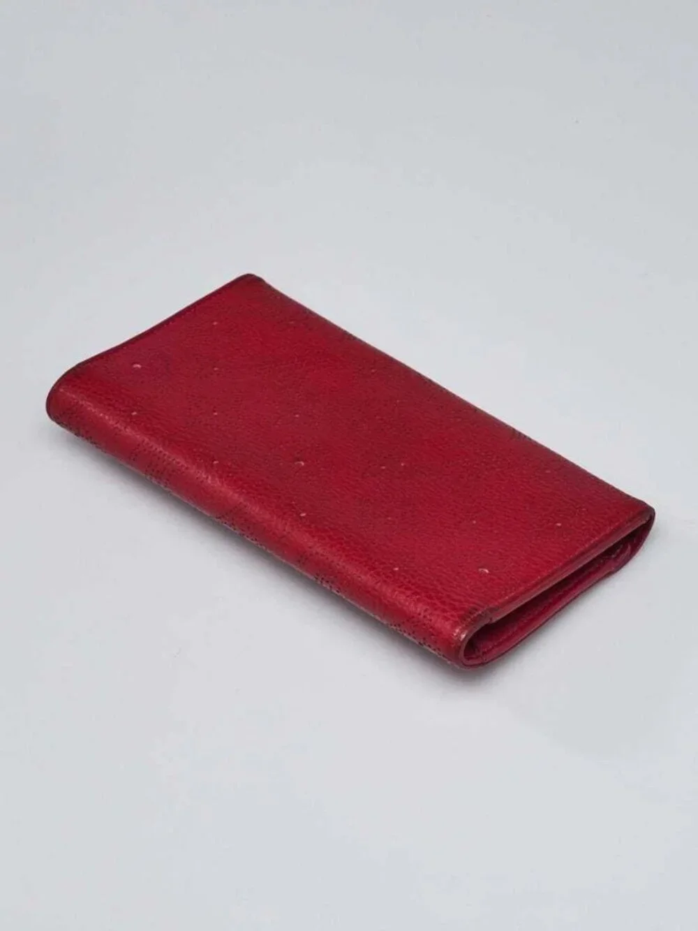 Louis Vuitton Red Monogram Mahina Leather Amelia Wallet